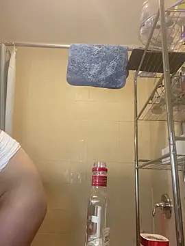 sexybriiiixoxo online show from 04-16-26, 11:07