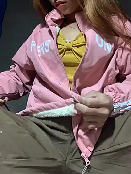 Tina pusy online show from 11-25-25, 09:37