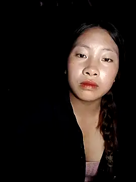 Snapshot of ly-xinh01 chatting on 09-30-25, 05:02 ly-xinh01 online show from 09-30-25, 05:02