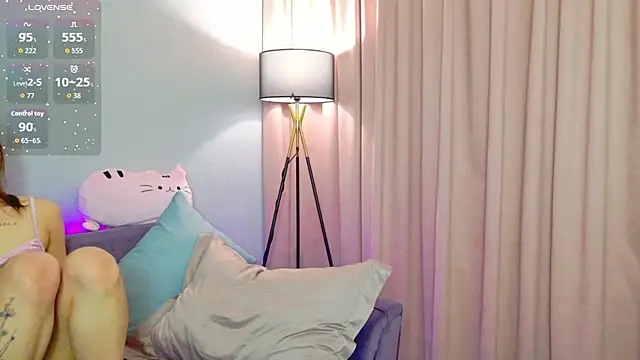 Curious Lily online show from 11-16-25, 01:10