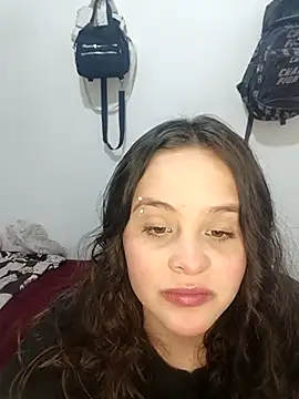 Snapshot of nucitaa-14 chatting on 10-21-25, 10:53 nucitaa-14 online show from 10-21-25, 10:53