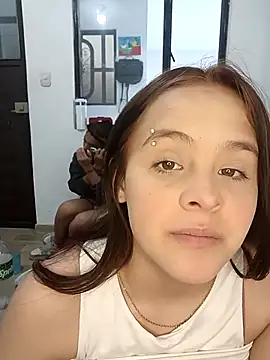 Snapshot of nucitaa-14 chatting on 10-31-25, 06:48 nucitaa-14 online show from 10-31-25, 06:48