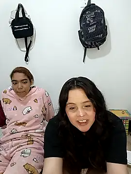 Snapshot of nucitaa-14 chatting on 10-19-25, 04:37 nucitaa-14 online show from 10-19-25, 04:37