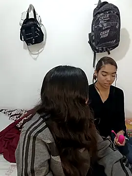 Snapshot of nucitaa-14 chatting on 10-18-25, 03:19 nucitaa-14 online show from 10-18-25, 03:19