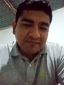 Snapshot of Titan_rudo chatting on 10-28-25, 02:56 Titan rudo online show from 10-28-25, 02:56