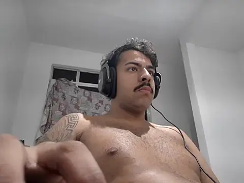 artzin2334 online show from 10-10-25, 06:36