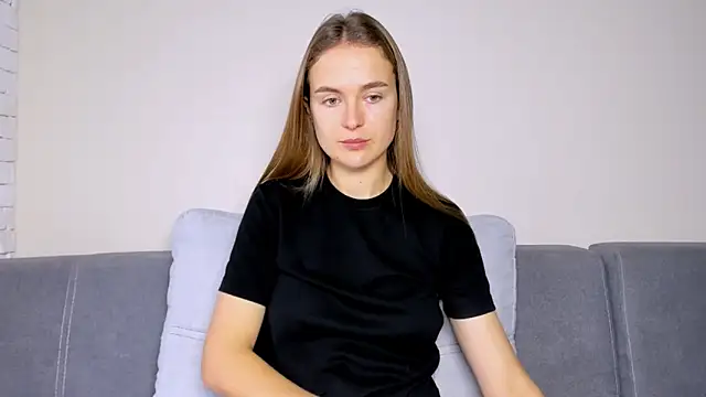 LilMary  online show from 11-25-25, 06:58