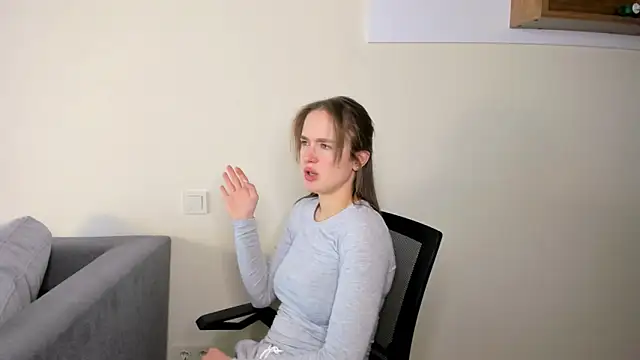 LilMary  online show from 03-05-26, 07:27