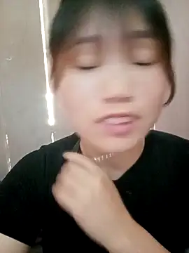 min-xinh online show from 02-26-26, 06:35