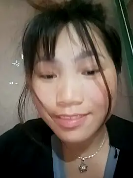min-xinh online show from 04-24-26, 02:13