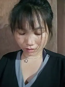 min-xinh online show from 05-12-26, 10:05