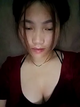 min-xinh online show from 11-08-25, 08:56