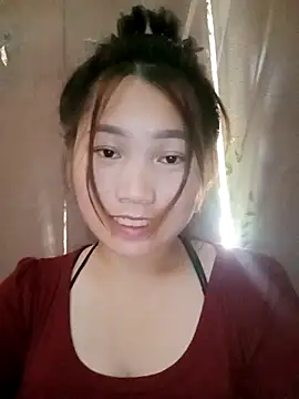 min-xinh online show from 10-04-25, 05:09