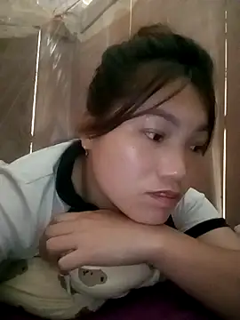 min-xinh online show from 10-06-25, 05:41