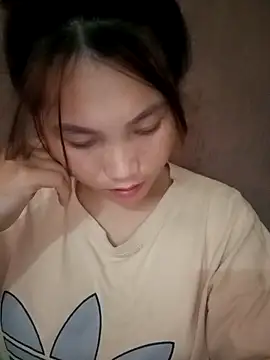 min-xinh online show from 10-02-25, 05:44