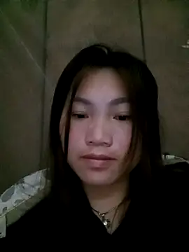 min-xinh online show from 10-28-25, 08:08