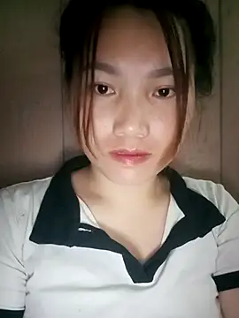 min-xinh online show from 09-30-25, 07:42