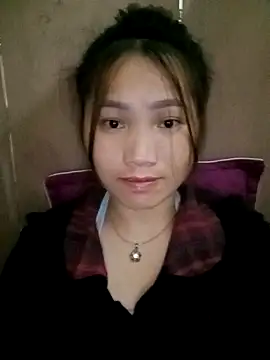 min-xinh online show from 10-24-25, 09:41