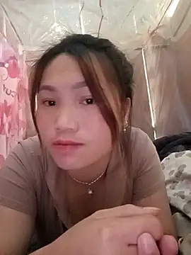 min-xinh online show from 11-15-25, 06:28