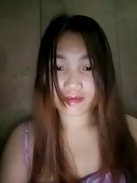 min-xinh online show from 09-28-25, 02:57