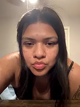 Snapshot of estrella088 chatting on 09-26-25, 08:21 estrella088 online show from 09-26-25, 08:21