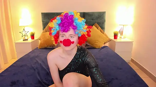 CamillaDreamer online show from 10-03-25, 03:57