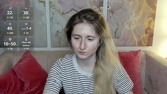CamillaDreamer online show from 04-29-26, 06:14