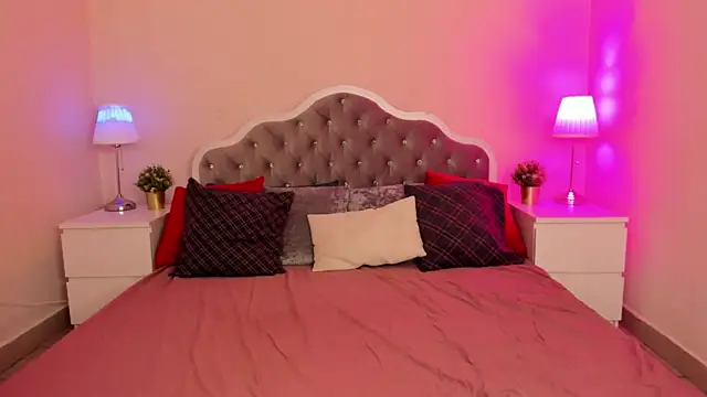 CamillaDreamer online show from 09-30-25, 02:34