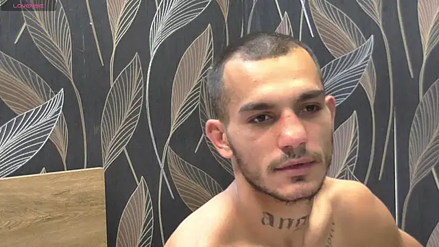 JacksonBee online show from 10-04-25, 05:03