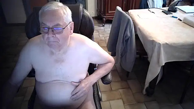 Alain633 online show from 10-01-25, 06:29