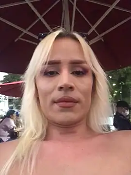 alexawinterrr online show from 12-15-25, 10:59