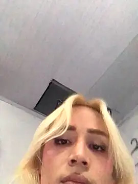 alexawinterrr online show from 09-30-25, 12:33