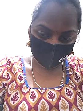 Snapshot of Tamil_Hot_Sindhu chatting on 10-30-25, 07:06 Tamil Hot Sindhu online show from 10-30-25, 07:06