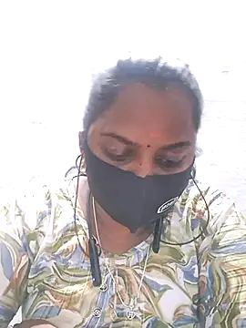 Snapshot of Tamil_Hot_Sindhu chatting on 02-06-26, 06:04 Tamil Hot Sindhu online show from 02-06-26, 06:04