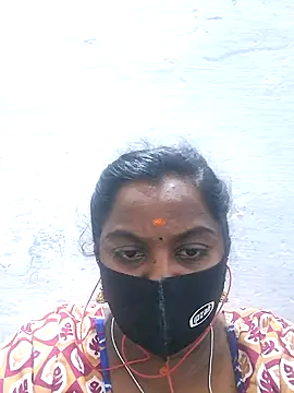 Snapshot of Tamil_Hot_Sindhu chatting on 10-06-25, 09:10 Tamil Hot Sindhu online show from 10-06-25, 09:10