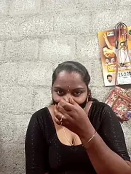 Snapshot of Tamil_Hot_Sindhu chatting on 02-24-26, 05:25 Tamil Hot Sindhu online show from 02-24-26, 05:25