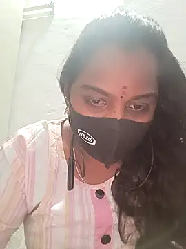 Snapshot of Tamil_Hot_Sindhu chatting on 03-11-26, 06:13 Tamil Hot Sindhu online show from 03-11-26, 06:13