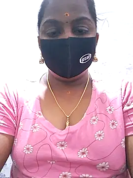 Snapshot of Tamil_Hot_Sindhu chatting on 11-04-25, 09:24 Tamil Hot Sindhu online show from 11-04-25, 09:24