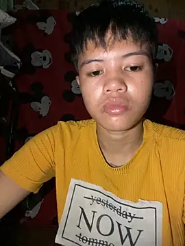 Snapshot of Obre17 chatting on 09-29-25, 02:07 Obre17 online show from 09-29-25, 02:07