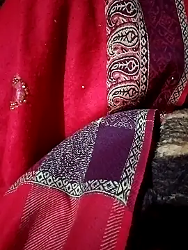 Lona2525 online show from 12-14-25, 06:35