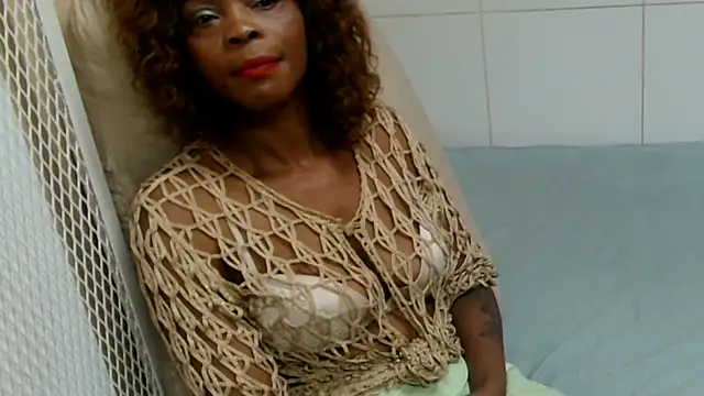 MaturePrettyLady43 online show from 11-05-25, 05:54