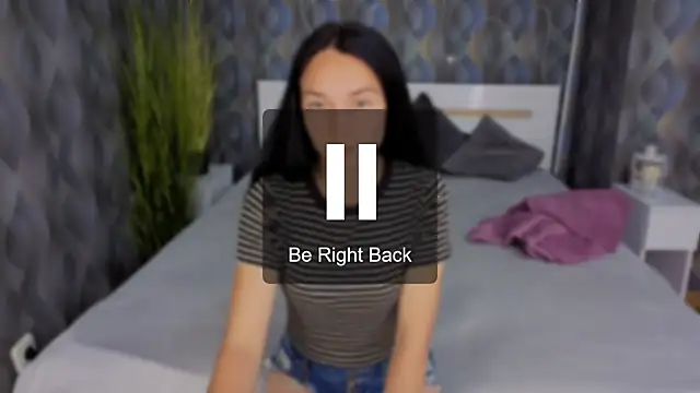 Emilly  Grey online show from 06-17-26, 06:18