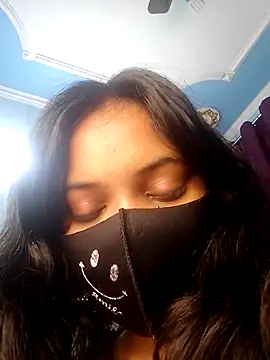 PAYARI PURVI online show from 11-28-25, 07:14