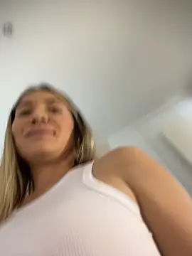 Mariana gom online show from 02-03-26, 04:56