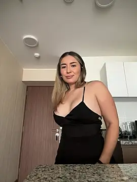 Mariana gom online show from 03-12-26, 02:10