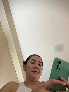 Mariana gom online show from 04-07-26, 12:18