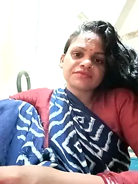 Snapshot of SHMA-77 chatting on 10-01-25, 08:19 SHMA-77 online show from 10-01-25, 08:19