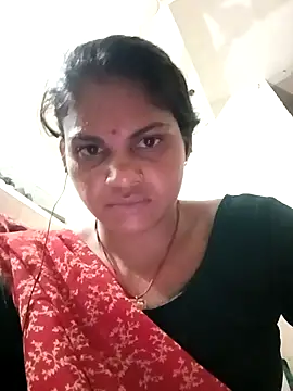 Snapshot of SHMA-77 chatting on 11-01-25, 06:24 SHMA-77 online show from 11-01-25, 06:24