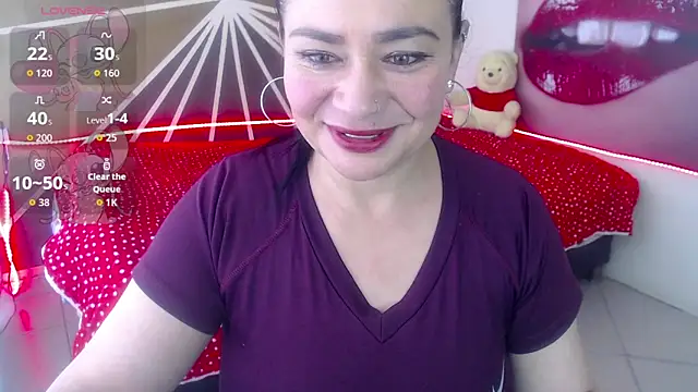 SapphireMist online show from 01-14-26, 02:20