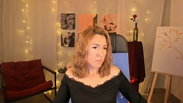 DonnaSmitth online show from 10-14-25, 03:23